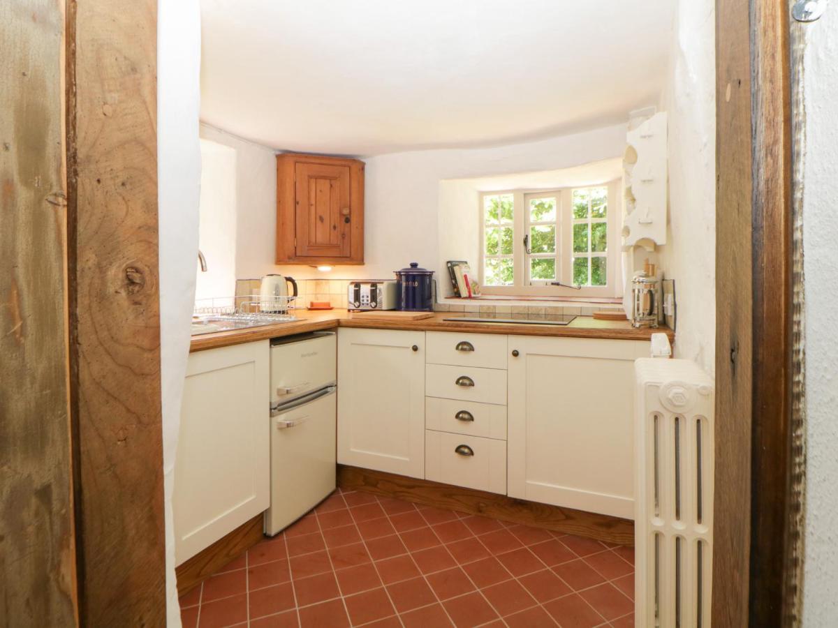 The Hideaway At Burrow Hill * Ottery St Mary